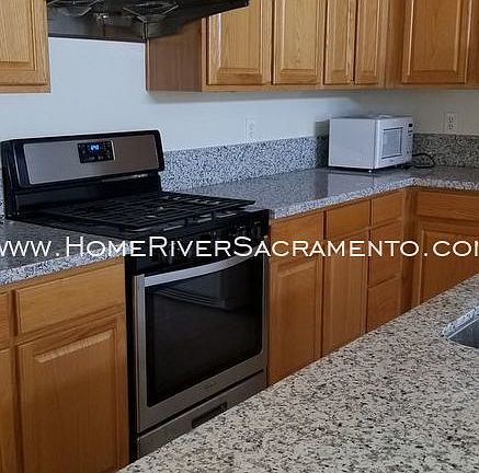 2nd image of 4677 Windsong St