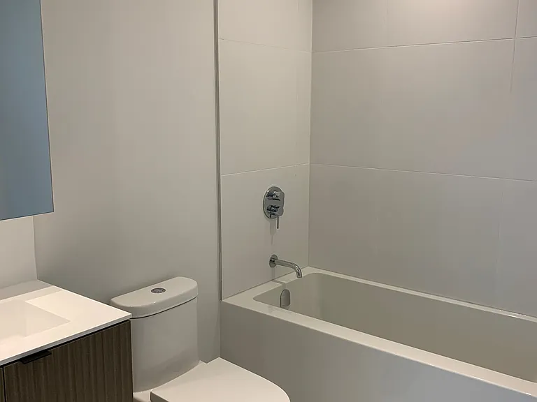 20 Edward St #1606 — Photo 15