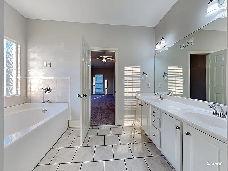 289 Waterford Cove Trl — Photo 13