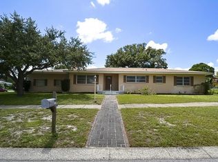 1311 Edmonton Dr, Clearwater, FL 33756