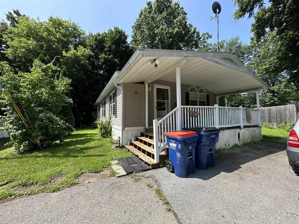 19 COLBURN Drive, Red Hook, NY 12571