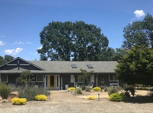 1048 Bell Ln, Napa, CA 94558