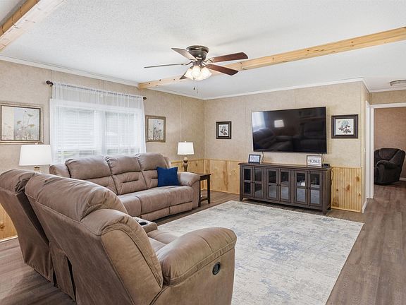 3rd image of 436 Rudy Brooks Ln