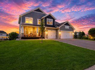18203 Hideaway Trl, Lakeville, MN 55044