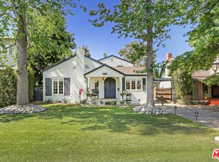 1404 Laurel St, South Pasadena, CA 91030