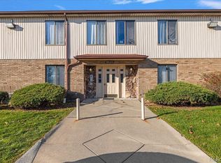 16411 E Ten Mile Rd, Eastpointe, MI 48021