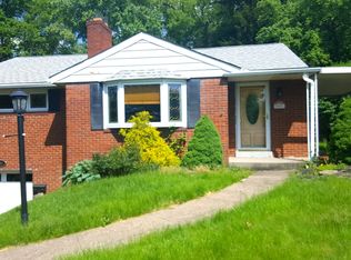 4851 Doverdell Dr, Pittsburgh, PA 15236