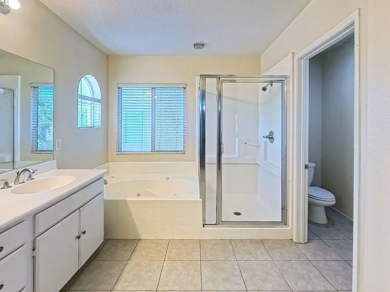 2226 Willowbrook Ln — Photo 15