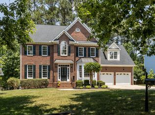 410 Crossway Ln, Holly Springs, NC 27540