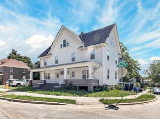 1231 N Main St, Rockford, IL 61103