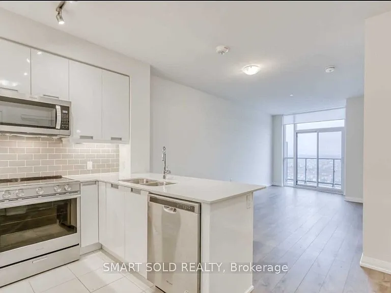 65 Watergarden Dr — Photo 5