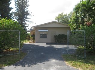 6300 Adams St, Hollywood, FL 33023