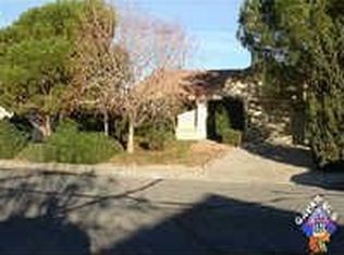 40726 Via Honrado, Palmdale, CA 93551