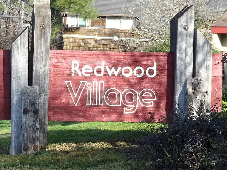 47 Redwood Ct — Photo 6