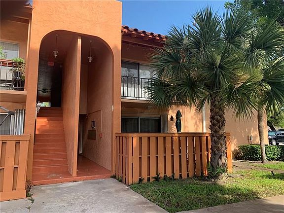 4th image of 7145 Miami Lakes Dr #20