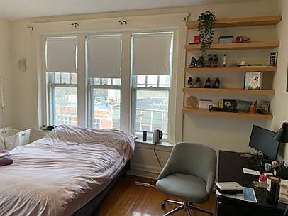 4th image of 1214 Chapel St APT 30