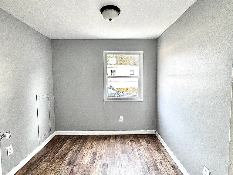 750 Eastview Rd #36 — Photo 3