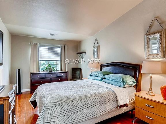 5th image of 2517 Danborough Ct Unit 101
