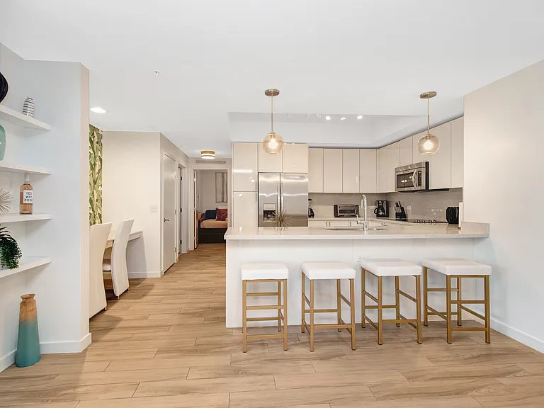 999 SW 1st Ave #33 — Photo 13