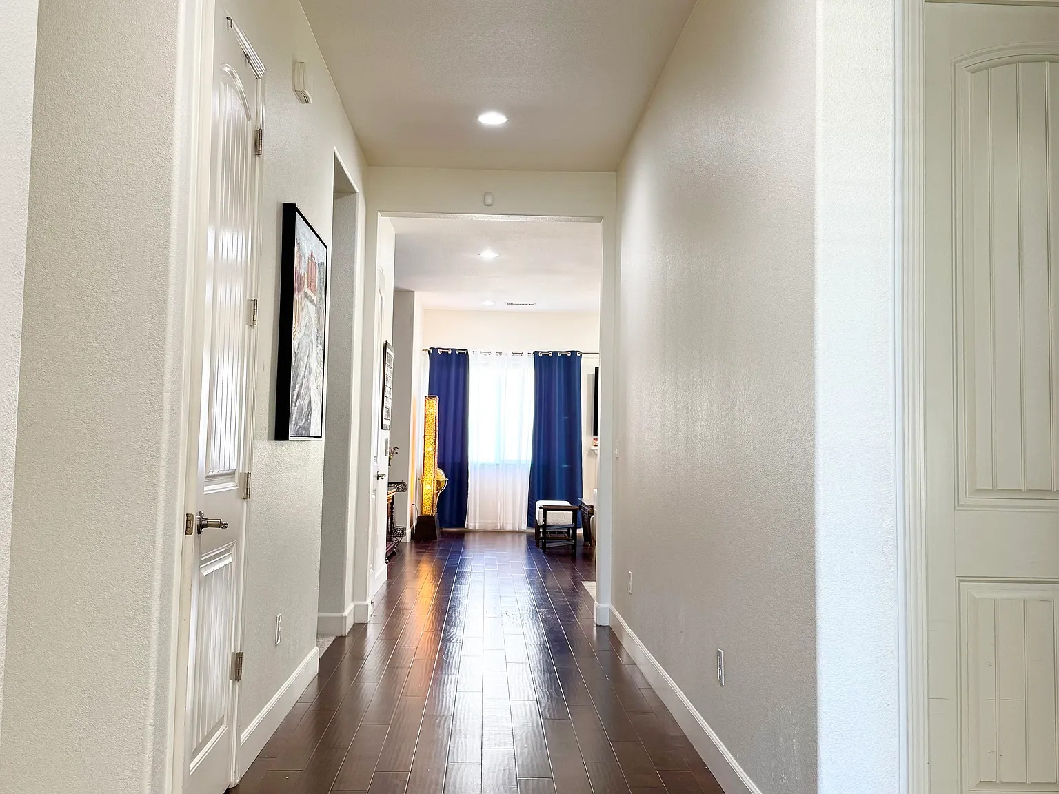 4 bed, 2474 sqft, $5,500 — Photo 4