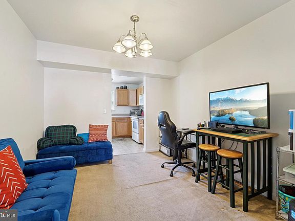 3rd image of 7206 Rutherford Green Cir
