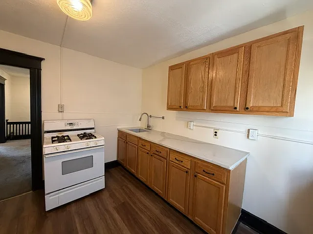 610 Moosic St #2 — Photo 10