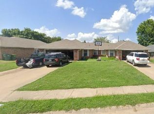 2818 Adrian Ave, Springdale, AR 72764