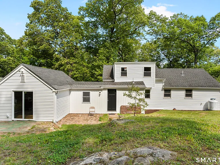 173 Elm Hill Rd — Photo 26