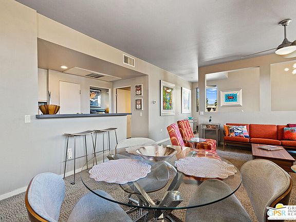 4th image of 930 E Palm Cyn #204