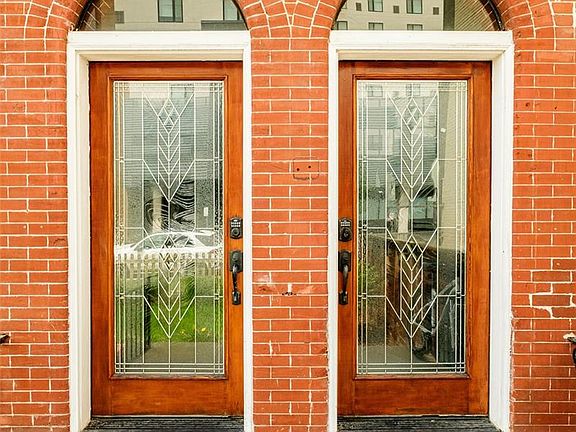 4th image of 1319-1321 Elati Street