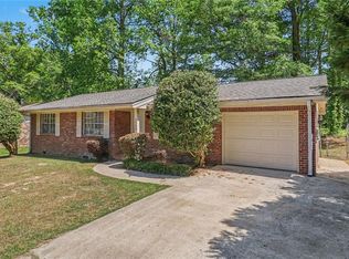 3540 Leisure Ln, Atlanta, GA 30349