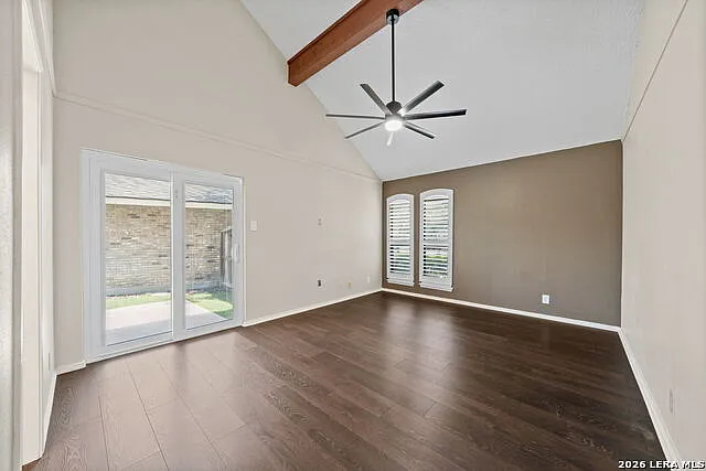 2315 Shady Crest Cir — Photo 9