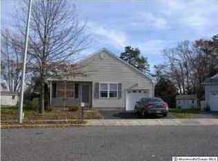 1433 Petunia Way S, Toms River, NJ
