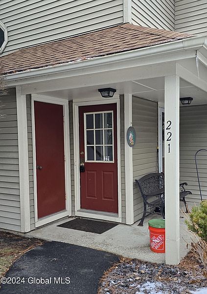 2nd image of 221 Victory Way