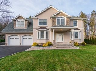 1154 Washington Ave, Washington Township, NJ 07676