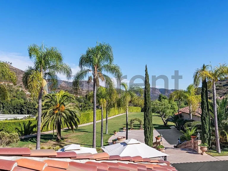 18545 Aliso Canyon Rd — Photo 41