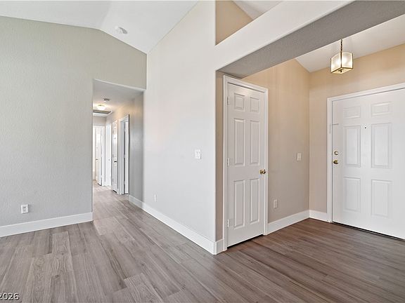 4th image of 3208 Wembley Ct