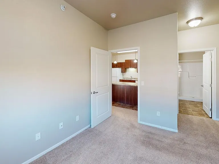 2681 Whispering Creek Cir S — Photo 13