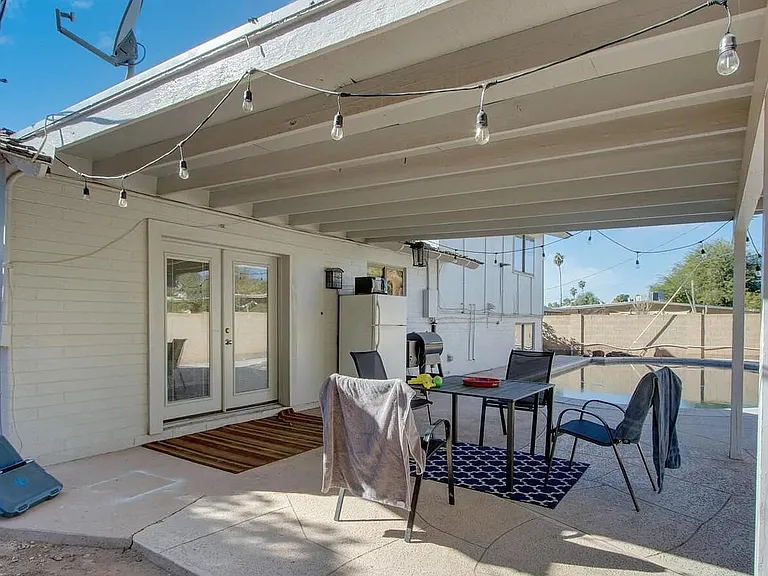 618 E Wesleyan Dr — Photo 25