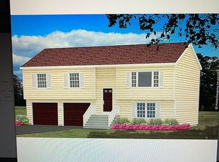 77 N Main St, Windsor Locks, CT 06096