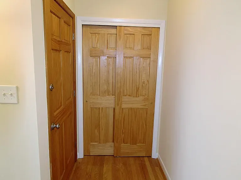 826 20th St S #2 — Photo 9