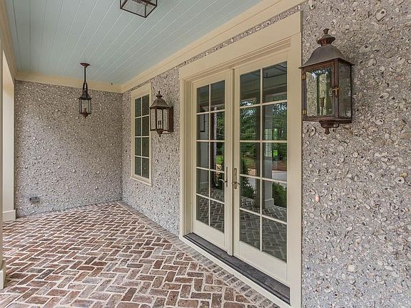 4th image of 375 Elizabeth Ln Cottage 371