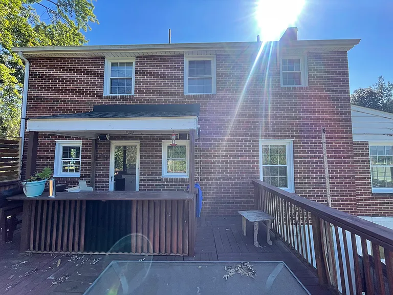 2655 Laburnum Ave SW — Photo 22