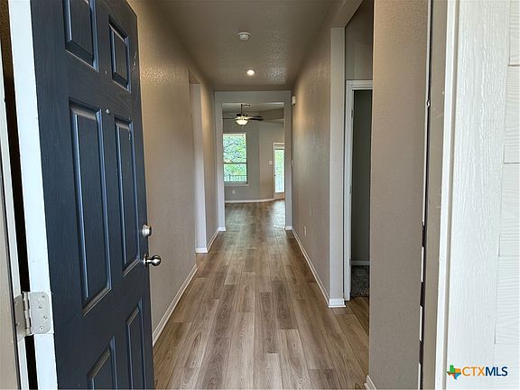 3rd image of 5139 Dickinson Loop
