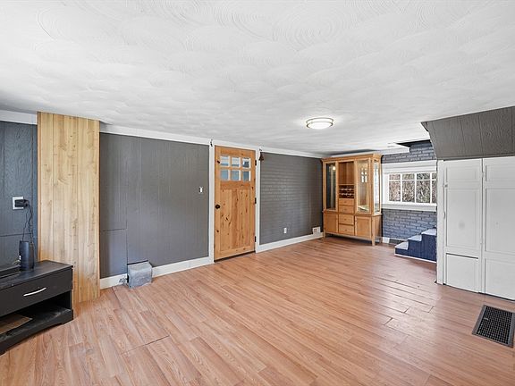 5th image of 5 Torrey St