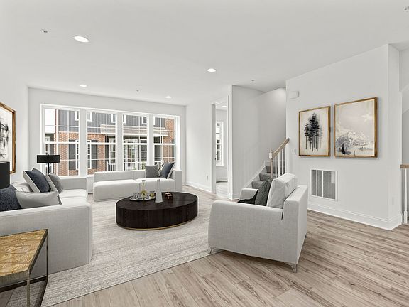 5th image of 2 Seover Way