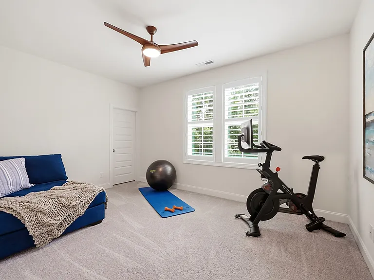 1017 Whistler St — Photo 36