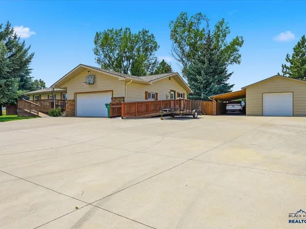 2013 Meadowlark Drive, Sturgis, SD 57785