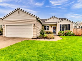 1528 Adelman Loop, Eugene, OR 97402