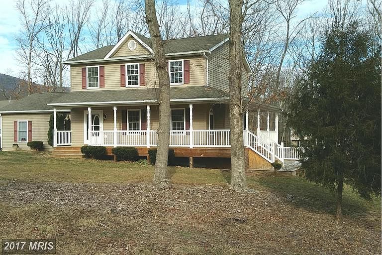 1st image of 218 Winchester Dr